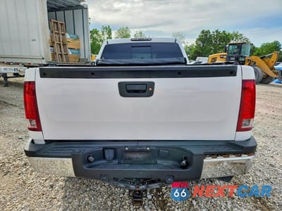 Zdjęcie 6 z 12 samochodu: 2008 GMC SIERRA K2500 HEAVY DUTY VIN:1GTHK23608F176094 - miniatura