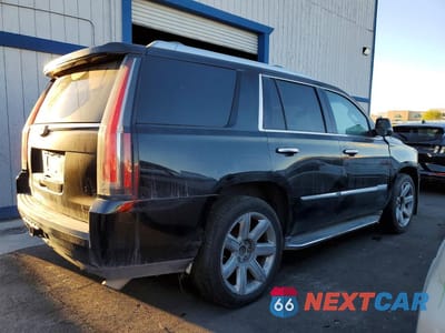 Trzecie zdjęcie samochodu z tyłu: 2016 CADILLAC ESCALADE LUXURY VIN:1GYS3BKJ1GR123095 - miniatura