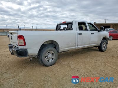 Trzecie zdjęcie samochodu z tyłu: 2023 RAM 2500 VIN:3C6UR5HJ7PG543294 - miniatura