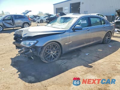 2013 BMW 750 LXI WBAYF8C53DD140398 - główne zdjęcie licytacji z USA - miniatura