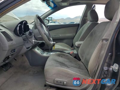 Zdjęcie 7 z 13 samochodu: 2005 NISSAN ALTIMA 2.5 VIN:1N4AL11D75N447086 - miniatura