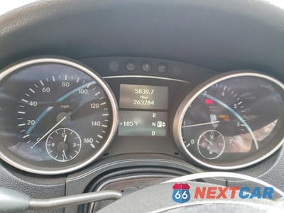 Zdjęcie 9 z 12 samochodu: 2009 MERCEDES-BENZ ML 350 VIN:4JGBB86E89A530434 - miniatura