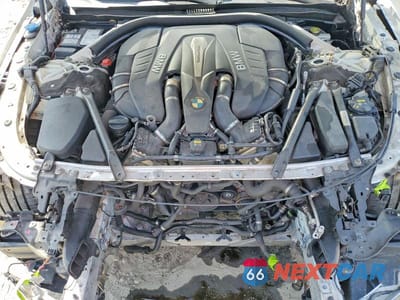 Zdjęcie 11 z 13 samochodu: 2016 BMW 750 XI VIN:WBA7F2C56GG419971 - miniatura