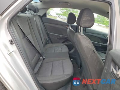 Zdjęcie 10 z 12 samochodu: 2021 HYUNDAI ACCENT SE VIN:3KPC24A64ME136940 - miniatura