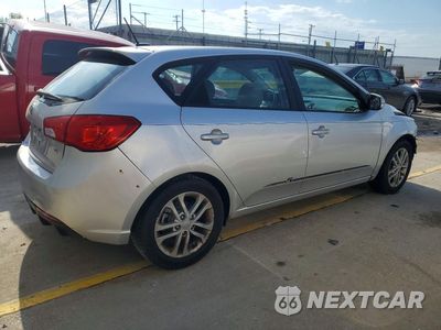 Trzecie zdjęcie samochodu z tyłu: 2011 KIA FORTE EX VIN:KNAFU5A27B5440344 - miniatura