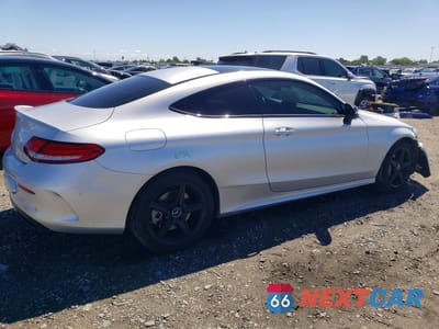 Trzecie zdjęcie samochodu z tyłu: 2018 MERCEDES-BENZ C 43 4MATIC AMG VIN:WDDWJ6EB4JF676086 - miniatura