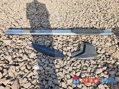 Zdjęcie 12 z 12 samochodu: 2012 GMC SIERRA K1500 SLE VIN:1GTR2VE75CZ284150 - miniatura