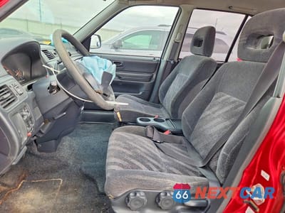 Zdjęcie 7 z 13 samochodu: 2000 HONDA CR-V LX VIN:JHLRD2842YS005430 - miniatura