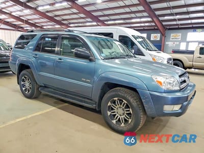 Czwarte zdjęcie samochodu z boku: 2005 TOYOTA 4RUNNER SR5 VIN:JTEBT14R750055210 - miniatura