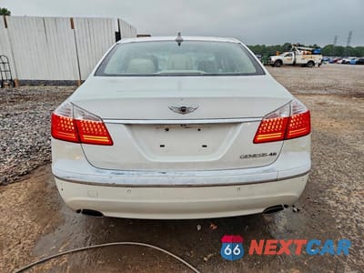 Zdjęcie 6 z 12 samochodu: 2011 HYUNDAI GENESIS 4.6L VIN:KMHGC4DF2BU139615 - miniatura