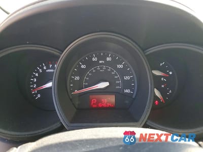 Zdjęcie 9 z 12 samochodu: 2015 KIA RIO VIN:KNADM4A34F6447763 - miniatura