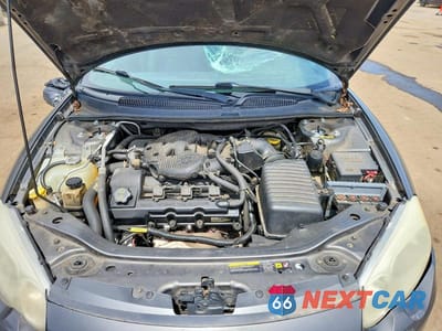 Zdjęcie 11 z 12 samochodu: 2004 CHRYSLER SEBRING LXI VIN:1C3EL55R04N412787 - miniatura