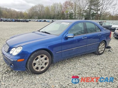 2005 MERCEDES-BENZ C 240 4MATIC WDBRF81J75F613067 - główne zdjęcie licytacji z USA - miniatura