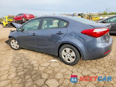 Drugie zdjęcie samochodu z przodu: 2016 KIA FORTE LX VIN:KNAFK4A68G5542391 - miniatura