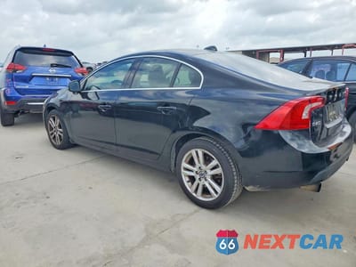 Drugie zdjęcie samochodu z przodu: 2013 VOLVO S60 T5 VIN:YV1612FS7D2172798 - miniatura