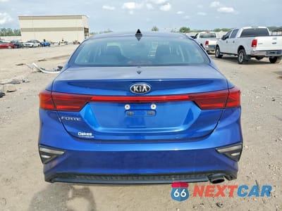 Zdjęcie 6 z 12 samochodu: 2019 KIA FORTE LXS VIN:3KPF24ADXKE016309 - miniatura