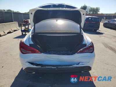 Zdjęcie 6 z 12 samochodu: 2018 MERCEDES-BENZ CLA 250 VIN:WDDSJ4EB5JN654607 - miniatura