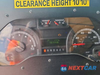 Zdjęcie 9 z 13 samochodu: 2019 FORD E450 DELIVERY TRUCK VIN:1FC3E4K69KDC51604 - miniatura