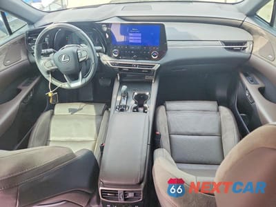 Zdjęcie 8 z 12 samochodu: 2023 LEXUS RX 350 LUXURY VIN:2T2BAMBA0PC014690 - miniatura