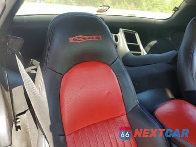 Zdjęcie 10 z 12 samochodu: 2002 CHEVROLET CORVETTE Z06 VIN:1G1YY12S425121516 - miniatura