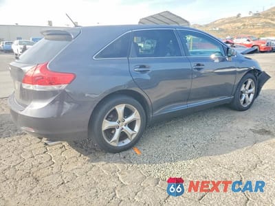Trzecie zdjęcie samochodu z tyłu: 2010 TOYOTA VENZA FWD V6 VIN:4T3ZK3BB1AU022524 - miniatura