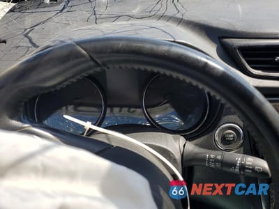 Zdjęcie 9 z 13 samochodu: 2018 NISSAN ROGUE SV VIN:KNMAT2MT7JP593988 - miniatura