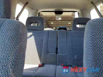 Zdjęcie 10 z 13 samochodu: 1997 HONDA CR-V LX VIN:JHLRD1848VC071089 - miniatura