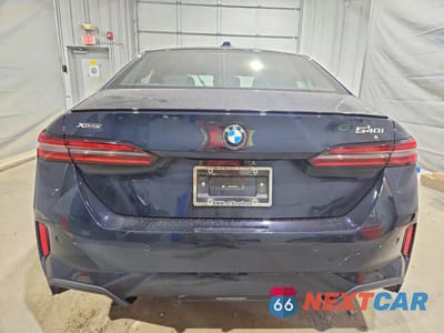 Zdjęcie 6 z 12 samochodu: 2024 BMW 540 XI VIN:WBA63FJ06RCR89739 - miniatura