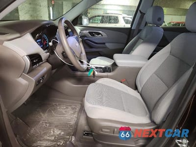 Zdjęcie 7 z 12 samochodu: 2020 CHEVROLET TRAVERSE LT VIN:1GNERGKW4LJ258789 - miniatura