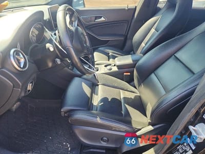 Zdjęcie 7 z 12 samochodu: 2016 MERCEDES-BENZ CLA 250 4MATIC VIN:WDDSJ4GB7GN363094 - miniatura