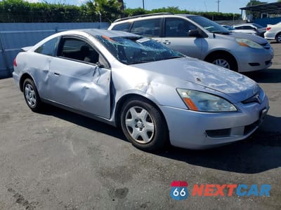 Czwarte zdjęcie samochodu z boku: 2005 HONDA ACCORD LX VIN:1HGCM72375A001733 - miniatura