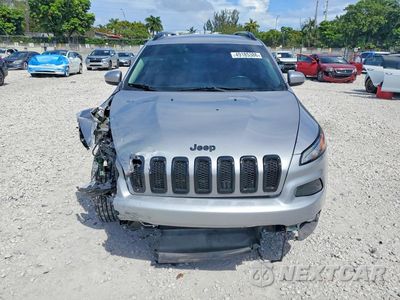 Piąte zdjęcie samochodu w środku: 2018 JEEP CHEROKEE LATITUDE VIN:1C4PJLCB2JD540051 - miniatura