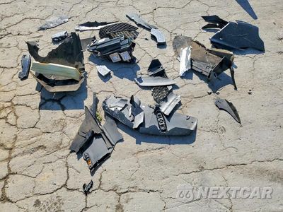 Zdjęcie 12 z 13 samochodu: 2013 LAMBORGHINI AVENTADOR VIN:ZHWUC1ZD0DLA01765 - miniatura