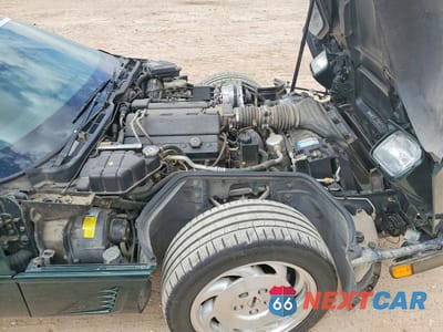 Zdjęcie 11 z 12 samochodu: 1995 CHEVROLET CORVETTE VIN:1G1YY22PXS5106200 - miniatura