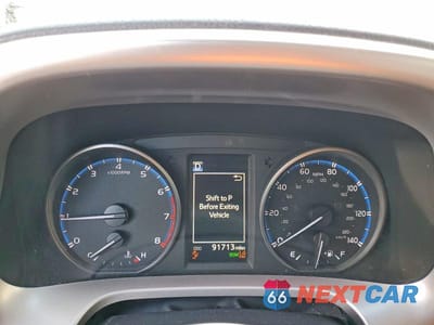 Zdjęcie 9 z 14 samochodu: 2018 TOYOTA RAV4 XLE VIN:JTMWFREV5JJ195848 - miniatura