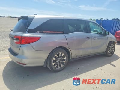 Trzecie zdjęcie samochodu z tyłu: 2022 HONDA ODYSSEY EXL VIN:5FNRL6H79NB059303 - miniatura