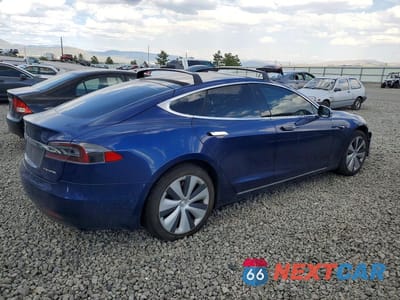 Trzecie zdjęcie samochodu z tyłu: 2020 TESLA MODEL S VIN:5YJSA1E24LF381945 - miniatura