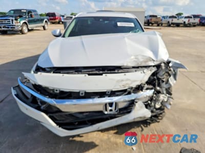 Piąte zdjęcie samochodu w środku: 2020 HONDA ACCORD TOURING VIN:1HGCV2F94LA012765 - miniatura
