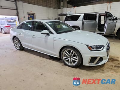 Czwarte zdjęcie samochodu z boku: 2022 AUDI A4 PREMIUM PLUS 45 VIN:WAUEAAF47NN008168 - miniatura