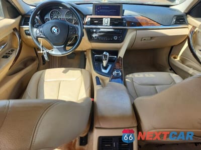 Zdjęcie 8 z 12 samochodu: 2013 BMW 328 I VIN:WBA3A5G55DNP21820 - miniatura