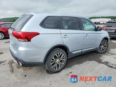 Trzecie zdjęcie samochodu z tyłu: 2017 MITSUBISHI OUTLANDER ES VIN:JA4AZ2A37HZ039362 - miniatura