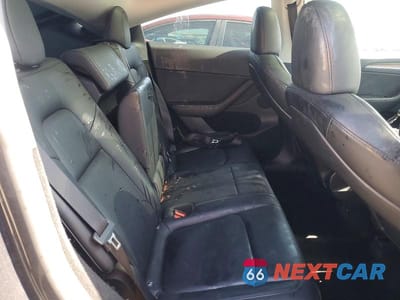 Zdjęcie 11 z 13 samochodu: 2024 TESLA MODEL Y VIN:7SAYGDEEXRF068446 - miniatura