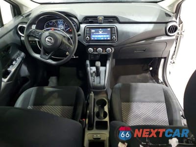 Zdjęcie 8 z 13 samochodu: 2024 NISSAN VERSA S VIN:3N1CN8DV2RL901831 - miniatura