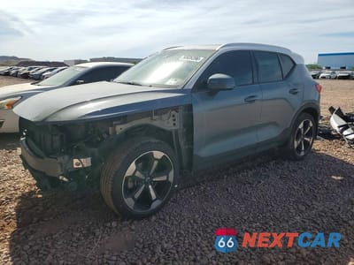 2020 VOLVO XC40 T5 MOMENTUM YV4162UK0L2325943 - główne zdjęcie licytacji z USA - miniatura
