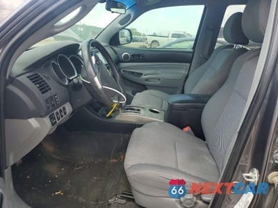 Zdjęcie 7 z 13 samochodu: 2015 TOYOTA TACOMA V6 VIN:5TFLU4EN4FX143871 - miniatura
