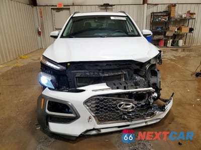 Piąte zdjęcie samochodu w środku: 2020 HYUNDAI KONA ULTIMATE VIN:KM8K5CA59LU548268 - miniatura