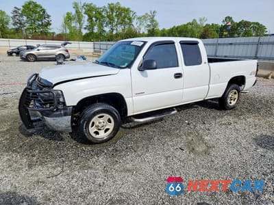 2000 CHEVROLET SILVERADO K1500 1GCEK19V5YE152682 - główne zdjęcie licytacji z USA - miniatura