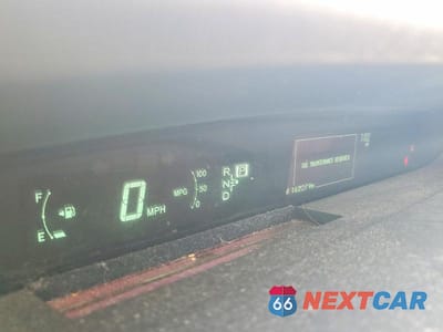 Zdjęcie 9 z 12 samochodu: 2010 TOYOTA PRIUS III VIN:JTDKN3DU3A0104301 - miniatura