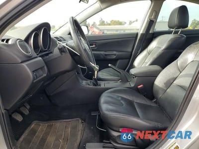 Zdjęcie 7 z 12 samochodu: 2006 MAZDA 3 S VIN:JM1BK324161506671 - miniatura