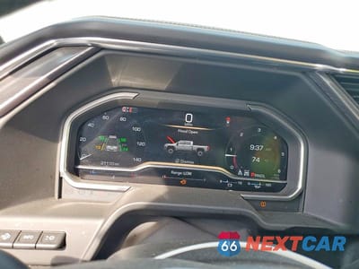 Zdjęcie 9 z 13 samochodu: 2024 GMC SIERRA K3500 DENALI ULTIMATE VIN:1GT49YEY1RF220908 - miniatura